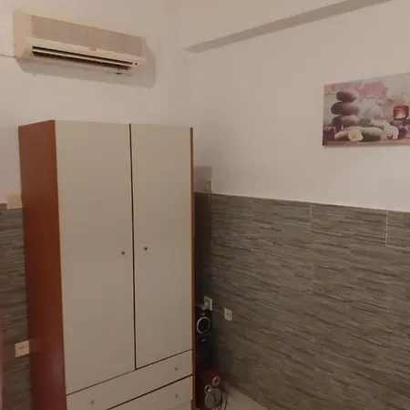 Center Town Studiaki Διαμέρισμα