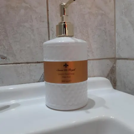 Center Town Studiaki Apartamento